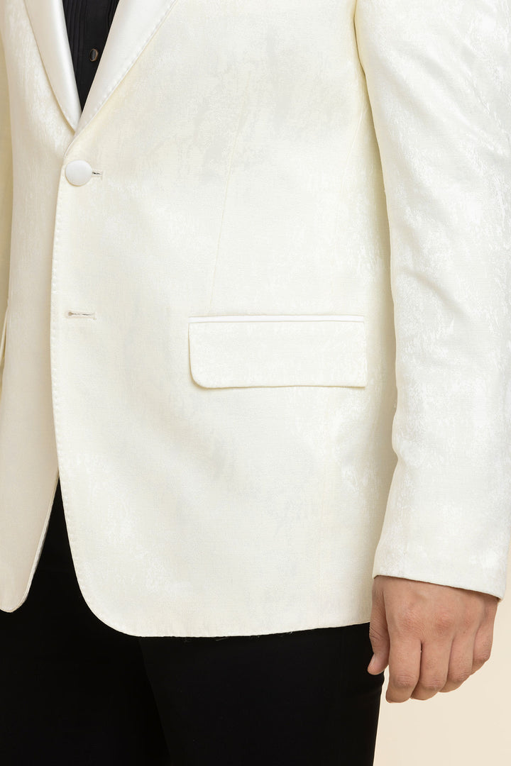 The Pearl Monarch Tuxedo Blazer