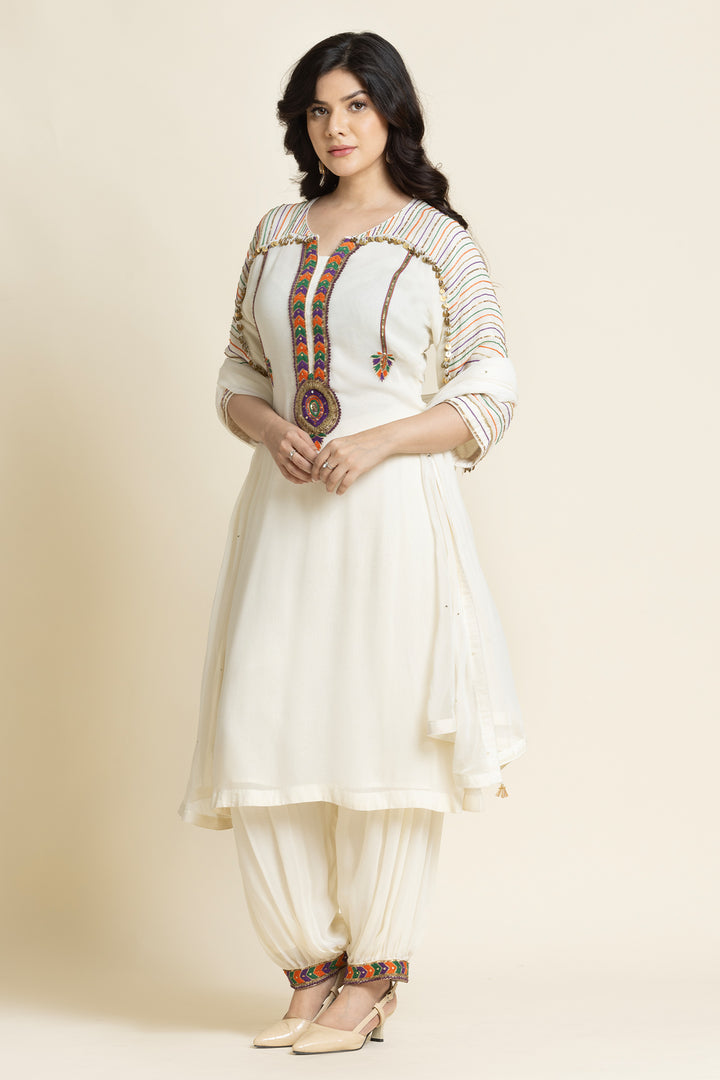 ivory Georgette Thread And Sequence Embroidered Suit