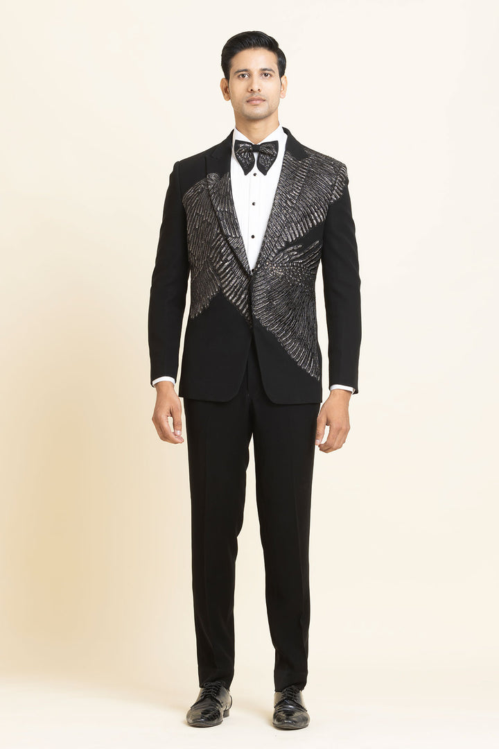 The Noir eclat Tuxedo