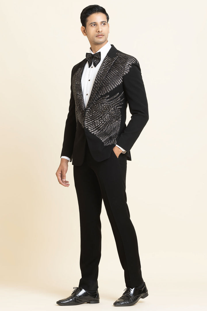 The Noir eclat Tuxedo