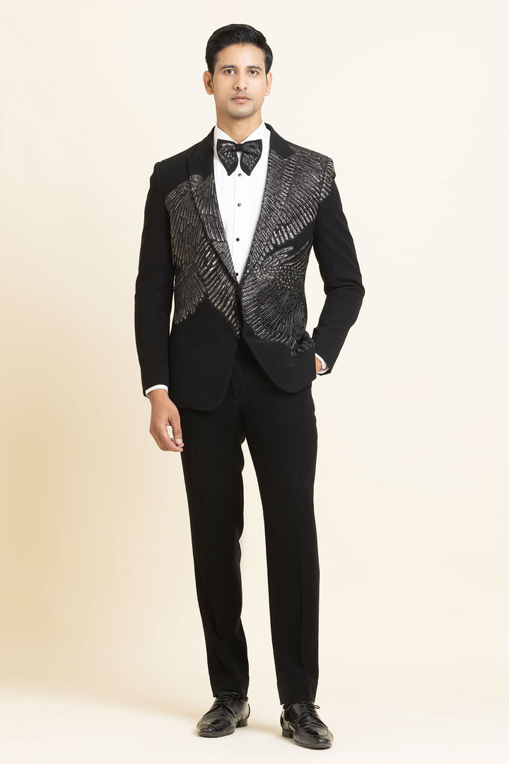 The Noir eclat Tuxedo
