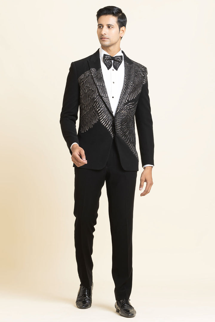 The Noir eclat Tuxedo