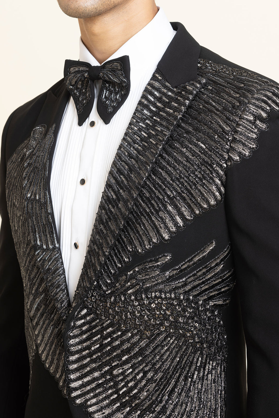 The Noir eclat Tuxedo