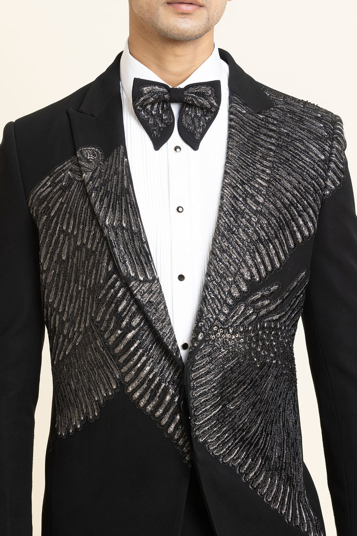 The Noir eclat Tuxedo