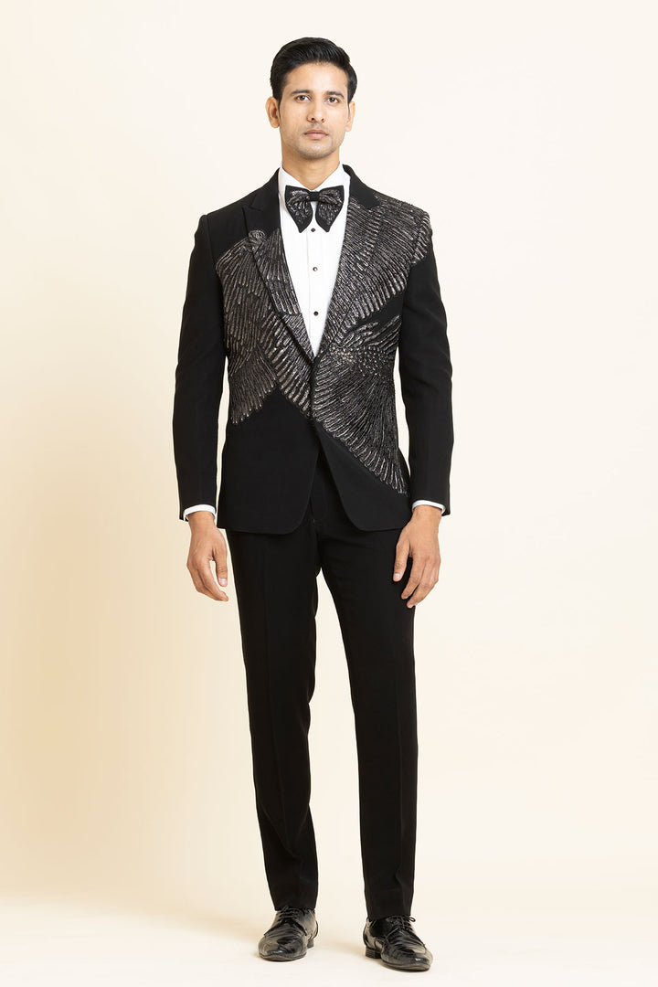 The Noir eclat Tuxedo