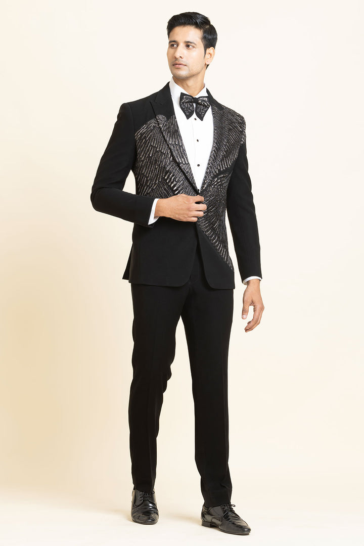 The Noir eclat Tuxedo