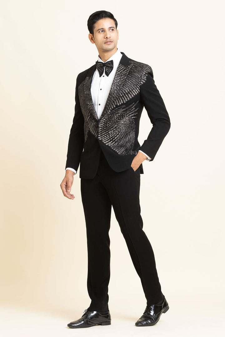The Noir eclat Tuxedo