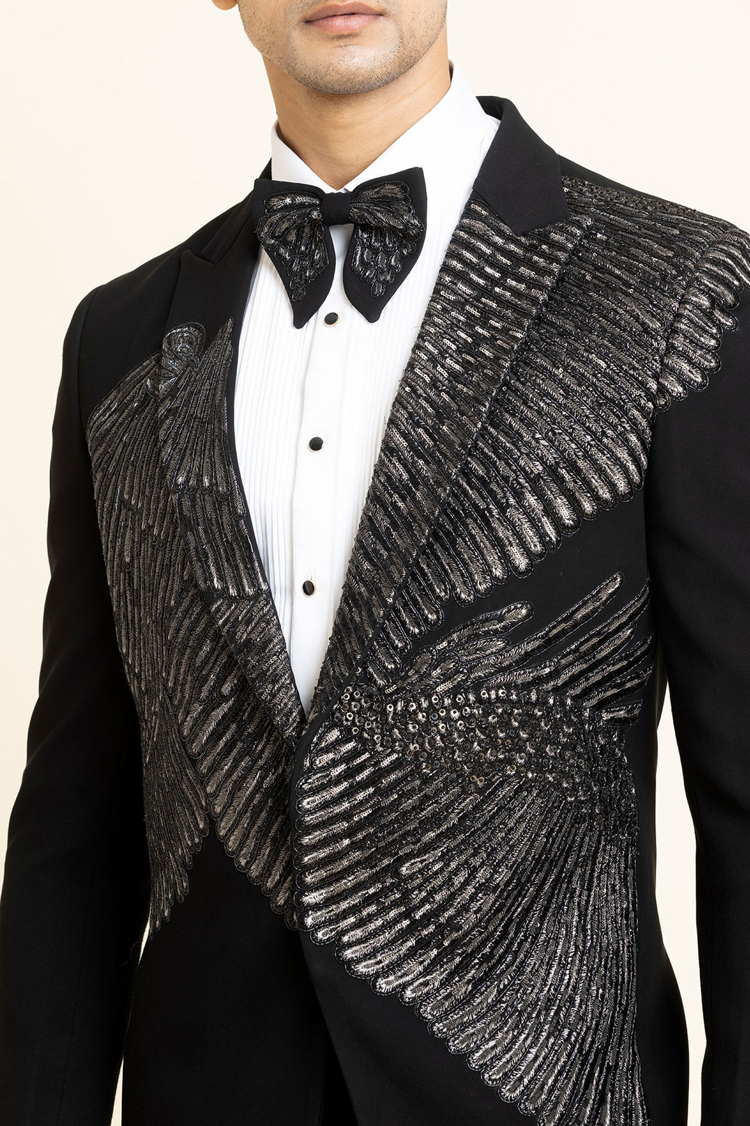 The Noir eclat Tuxedo