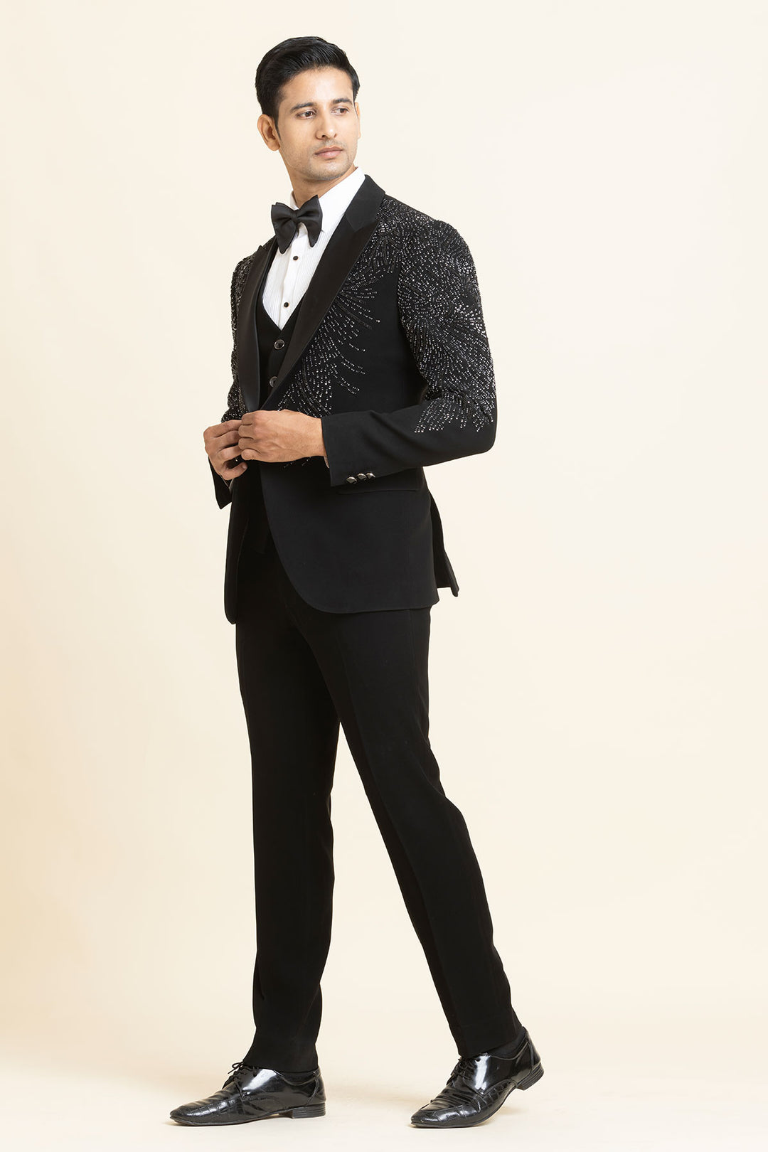 The Obsidian precision tuxedo set