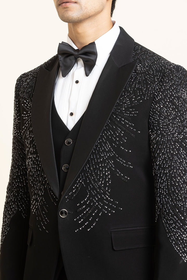 The Obsidian precision tuxedo set
