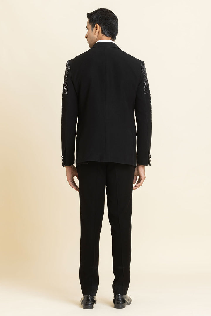 The Obsidian precision tuxedo set