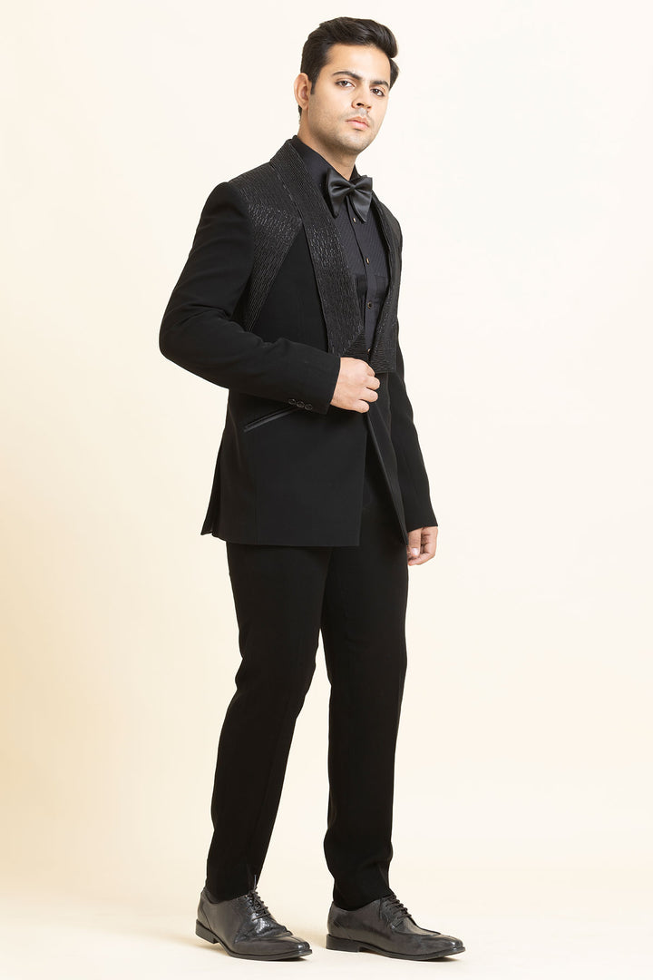 The Obsidian Crest Tuxedo set