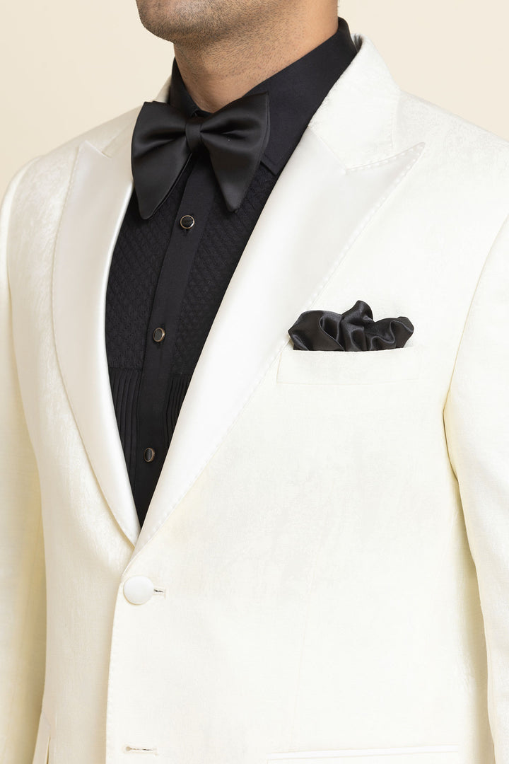 The Pearl Monarch Tuxedo Blazer