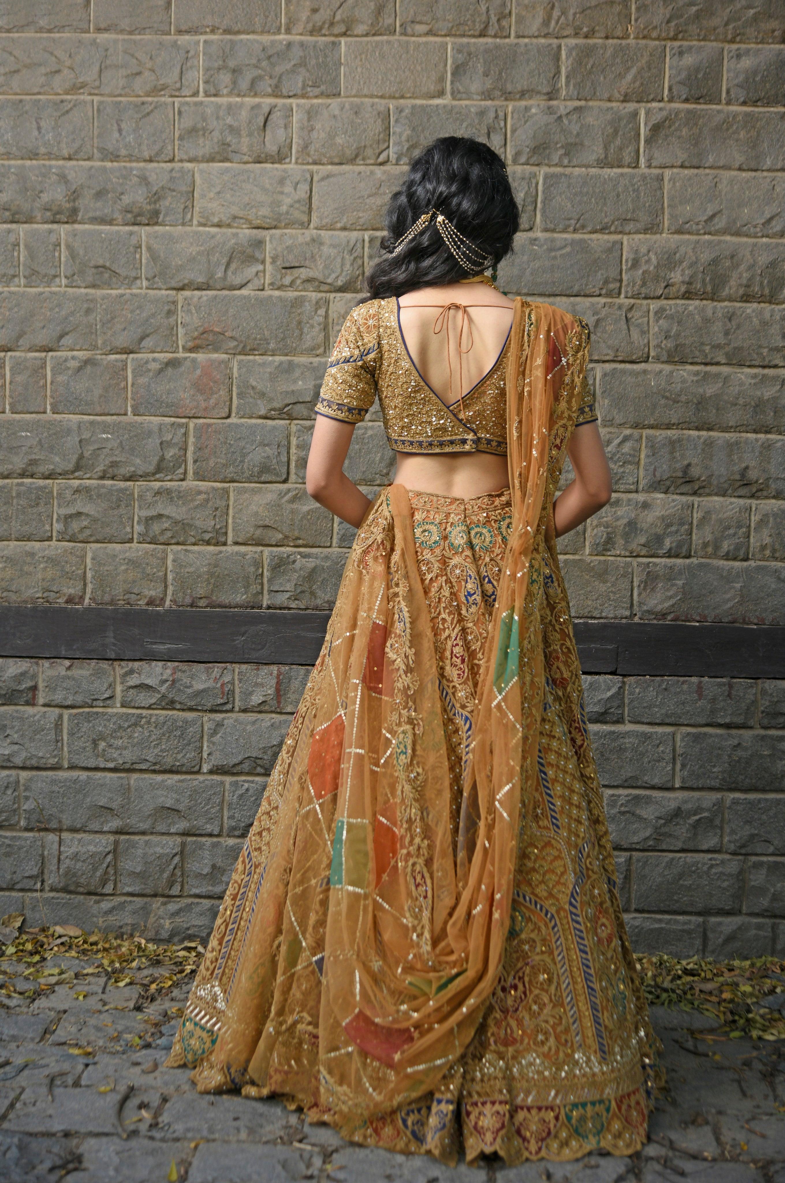 Gold Lehengas - Buy Golden Lehenga Choli / Bridal Gold Lehenga Online